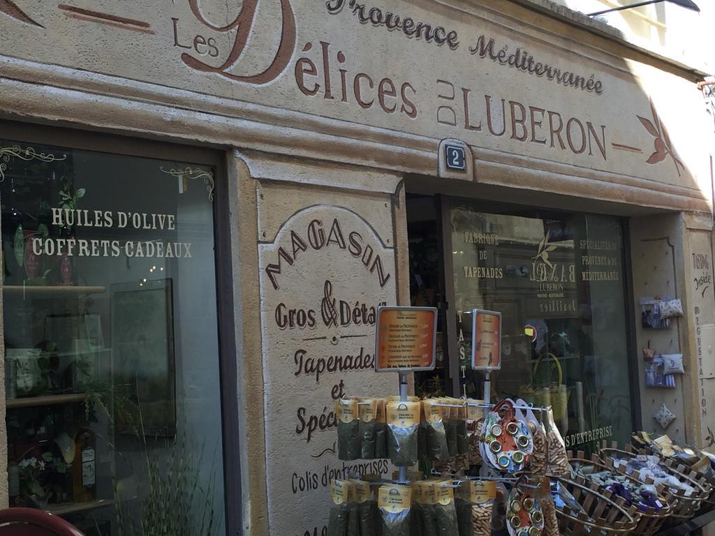Mas De Mariette Acomodação com café da manhã Noves Exterior foto